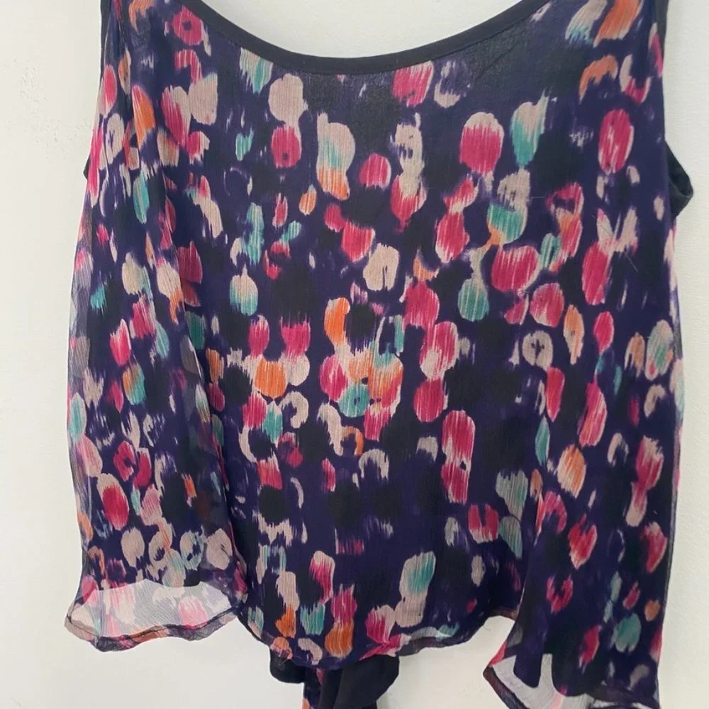 Olivaceous Abstract Print Tank Blouse Size Medium - Picture 2 of 7
